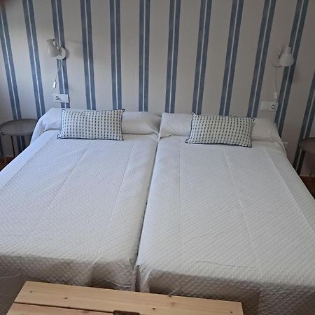 Hostal Terraza Miramar Sl Boiro Luaran gambar